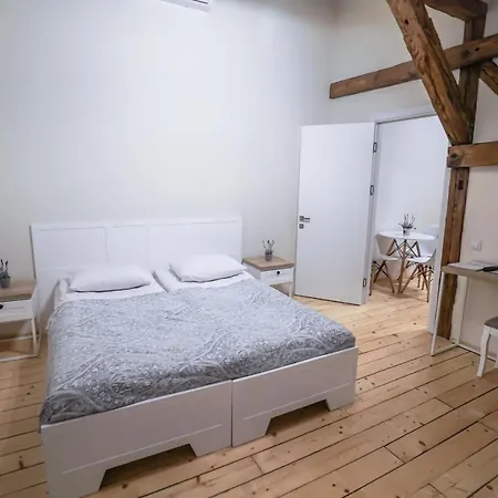 Hotel N°10