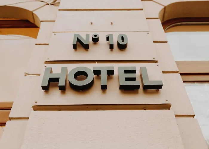 N°10 Отель