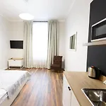 N°10 Hotel